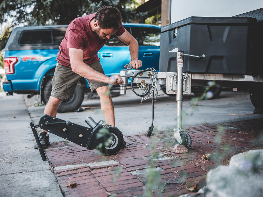 The Do's and Don'ts of Trailer Moving: Essential Safety Guidelines