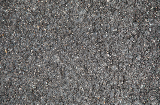 Asphalt and Concrete: Hot Surface Expansion and Your Trailer
