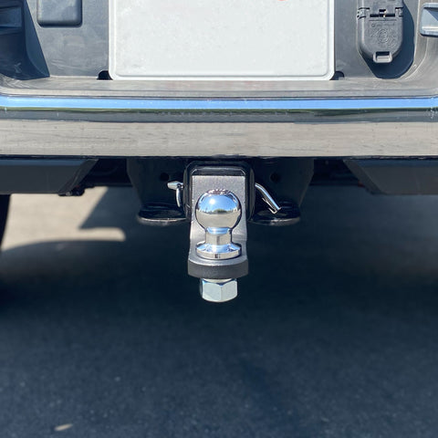 Front-facing image of hitch showcasing ball mount and pin alignment - BSDH0010