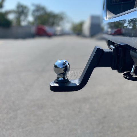 Side profile highlighting streamlined body and standard 2" ball - BSDH0011