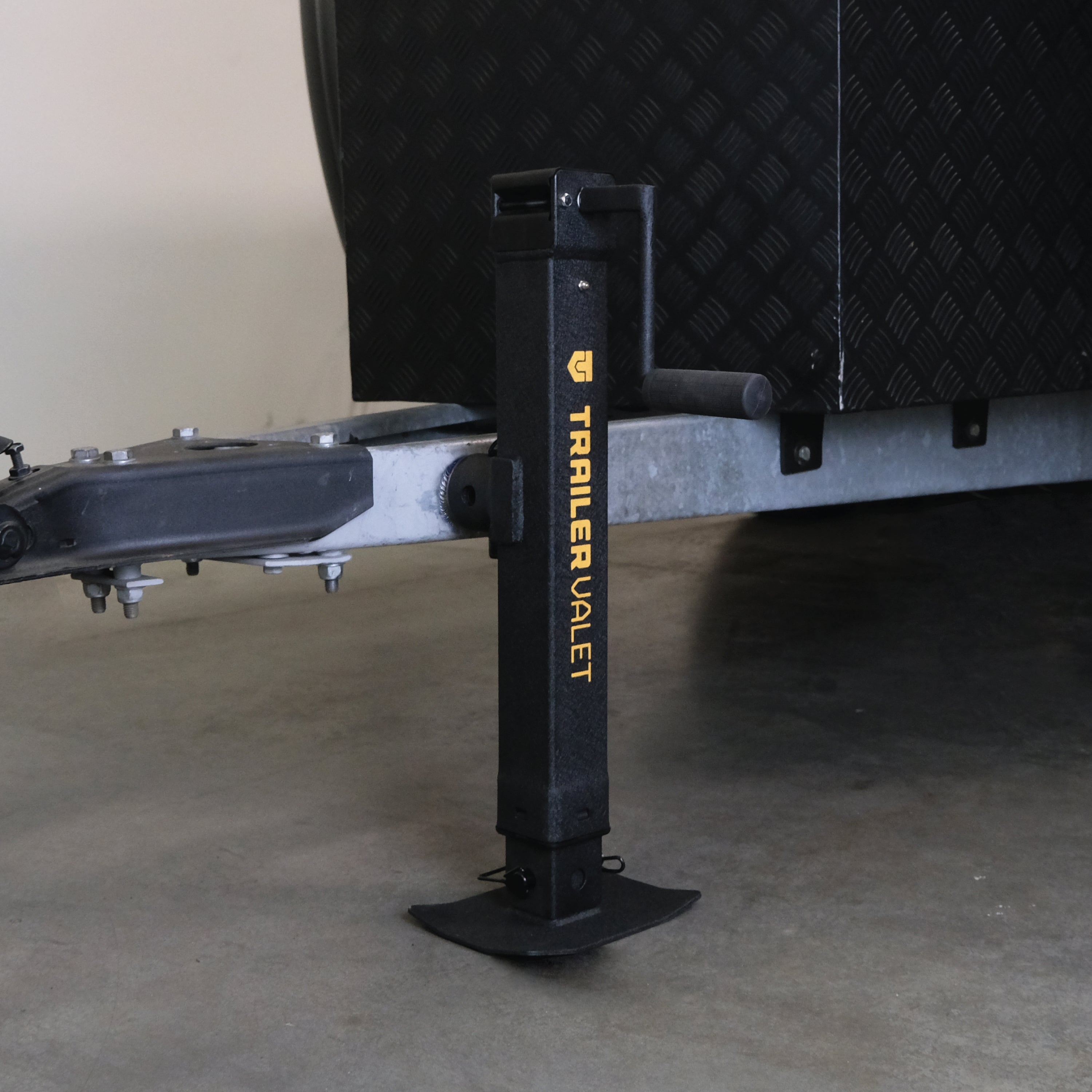 Jet Trailer用アルミ14x6J 2本 Trailer Valet JX7-S 7,000 lb Side-Mount Drill-Powered Jack