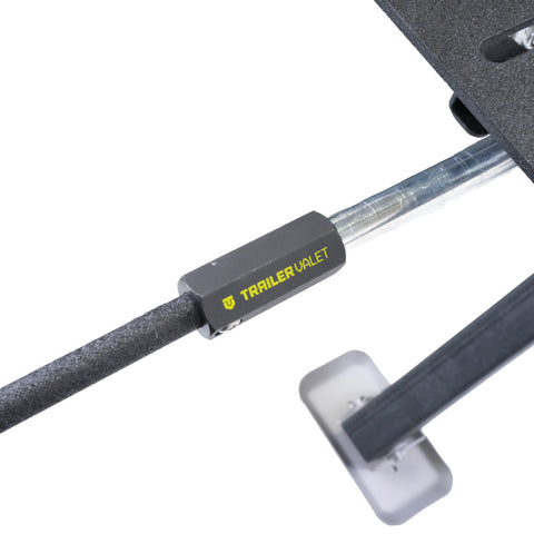 Close-up angle of hand crank – Trailer Valet jack with ergonomic grip design - STJS0010