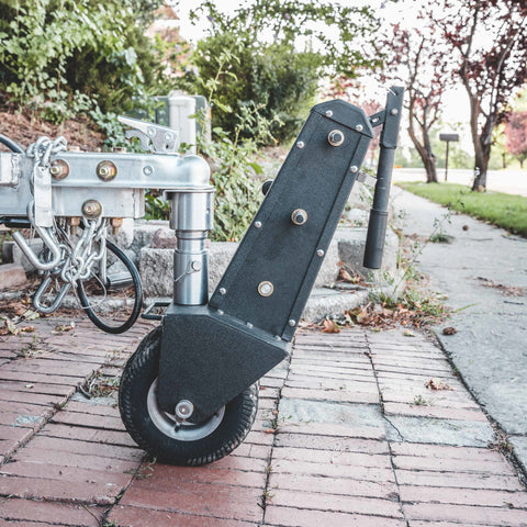 Trailer Valet XL lifestyle close-up from left side - TVXLBK